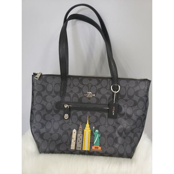 COACH Taylor Tote Handbag New York Skyline Limited Edition Macys M1777-31204 - Picture 1 of 10